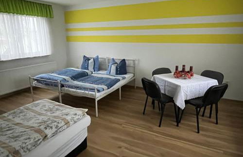 Schöne Zimmer mit gemeinsamer Nutzung von Bad, Toilette und Küche - Foto 21