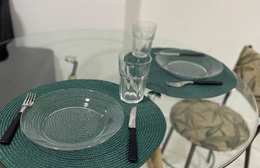 Imóvel climatizado, localizado em um prédio novo e equipado com tudo o que você precisa para uma experiência de hospedagem incrível na cidade de Toledo. - Photo 26