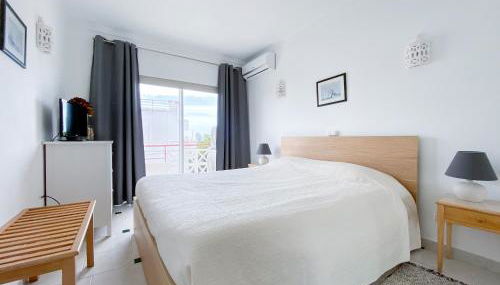 Charming apartment at Meia Praia #1866 - Foto 2