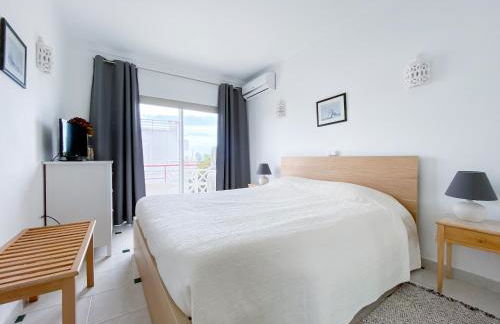 Charming apartment at Meia Praia #1866 - Foto 2