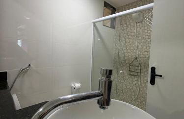 Flat 3 Marias - Praia de João Fernandes - Foto 46