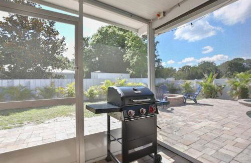 Resort Saltwater Pool Spa Near Anna Maria - Photo 41