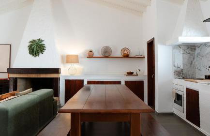 The Old House with Heated Pool, BBQ, Fireplace - Photo 6