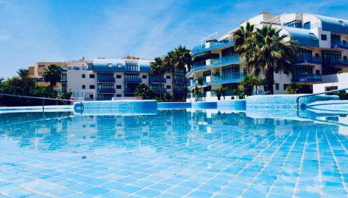 Atico lujo primera linea, terraza, piscina, parking - Foto 3