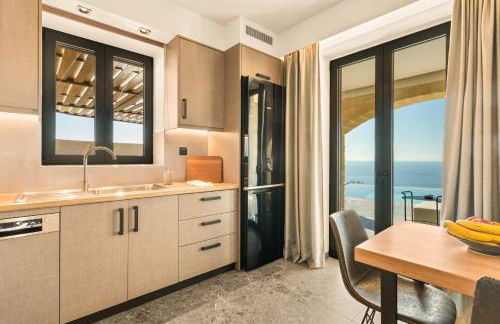 Mani Theasis - Foto 57