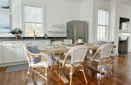 Spacious 3-Floor Downtown Retreat - Prime Location - Foto 24