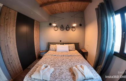 Stream House - Luxury living next to the river - Foto 2