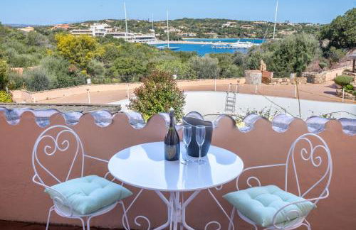 [PORTO-CERVO]Casa con piscina e vista yachts - Foto 1