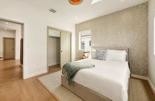Lux Designer Apt 2BR and 2BA in Heart of Miami Beach - Foto 12