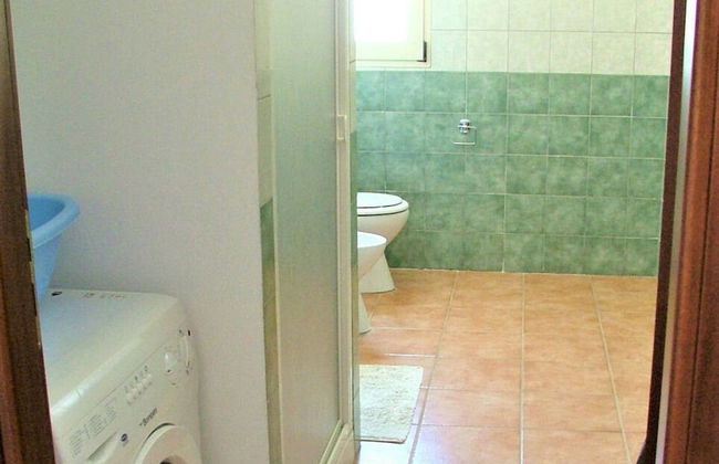 Foximanna on the North Floor in a Villa Surrounded by Greenery Facing the sea - Photo 9