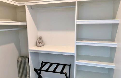 King Bed-Peaceful Modern Cottage-Garden Setting - Foto 6