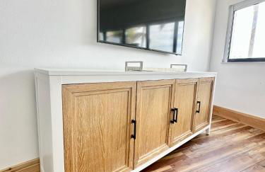 Villa Valbuena Gem Key Largo 2 Kings Marina Pickleball Tennis 3 Pools Remodeled 2025 - Foto 25