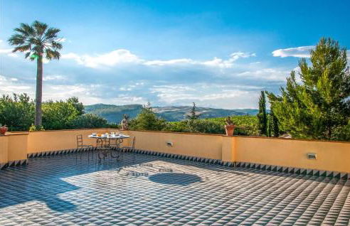 Cozy Home In San Michele Di Ganzari - Photo 23