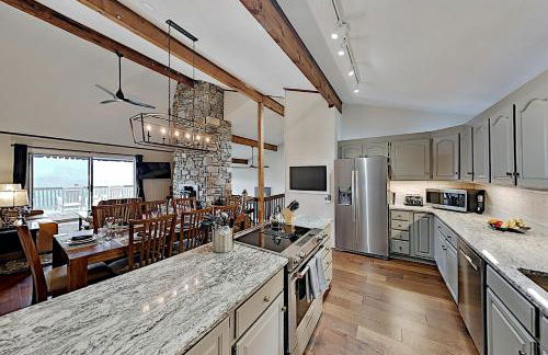 Young's Mountain Hideaway - Foto 4