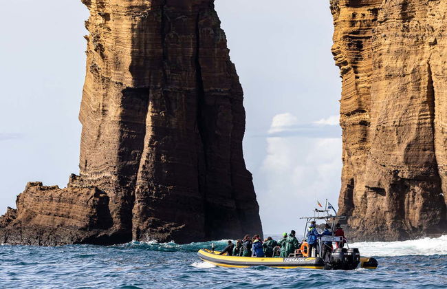 Vila Franca Islet Tour - Photo 2