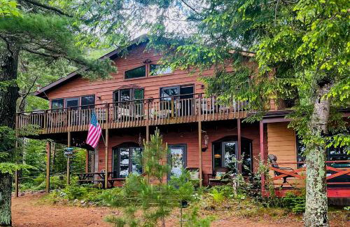 Two Sisters Lakeside - Photo 1