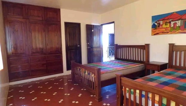 Beachfront House With Pool - Perfect for 12 People - Foto 3, Habitación