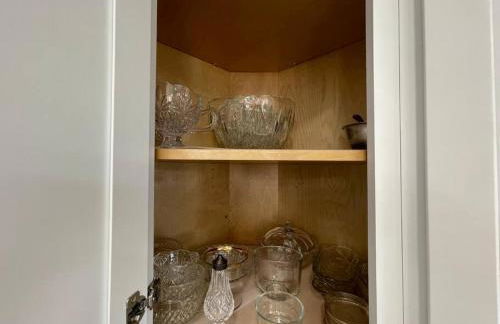 Gorgeous Abode 3 Bedrooms Hide-out in Mesa - Photo 47