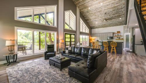 Outdoor Entertainment Space: Home in McQueeney - Foto 4