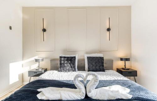 Skylounge- 8Pers -Families - Pros -Terrace- BBQ -Parking- WIFI - Foto 19