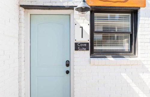 Sojourn Beach Side Paradise Cove Suite - Photo 16