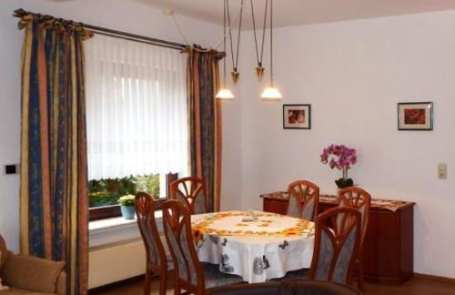 nette Ferienwohnung mit eigenem Eingang und Sonnenterrasse - Foto 4