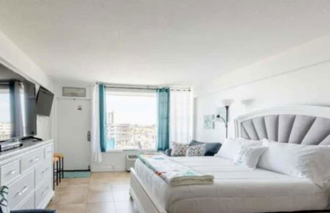 613 3 Beds Luxury Beachfront Studio Ideal 4 Long Stays - Foto 19