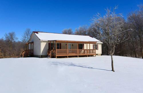 The Den at Buckskin- Entire House in Frankfort, OH - Foto 25