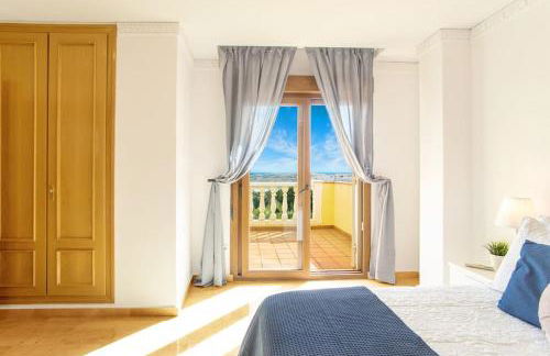 6 Bedroom Luxury Villa, Jacuzzi & heated pool 18 guests - Foto 18