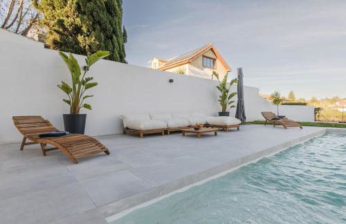 Villa con Piscina Privada - Photo 46