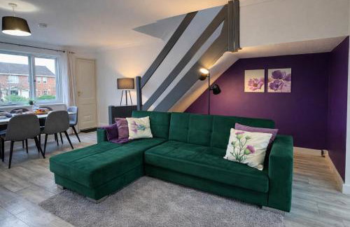 2 Bed 1 Bath in Milton Keynes - Sleeps 4 - Parking - Foto 2