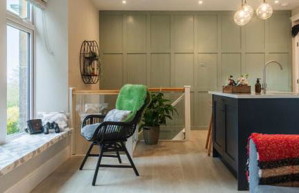 Hillside Haven, panoramic views Nr Bakewell - Photo 2