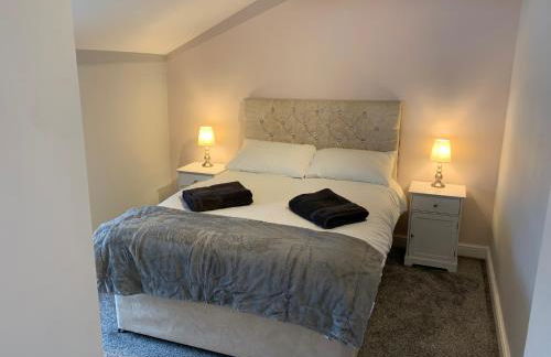 Cosy 2 Bed Apartment in central Kirkby Lonsdale - Photo 3