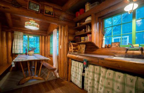 Romantic Log Cabin Rental with Hot Tub near Mount Hood, Oregon - Foto 15