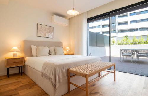 Gaia Elegant Apartment with Patio by LovelyStay - Foto 38