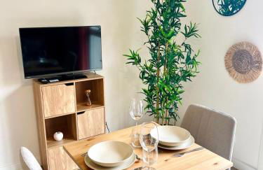 Le Courvoisy, Studio avec piscine, près Groupama Stadium et Salle Arena - Foto 11