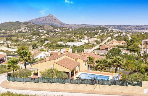 Villa Magdalena Blanca by Villa Plus - Photo 14