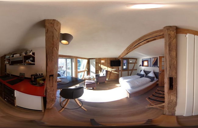 Schmuckkästle am Hafen - Foto 53