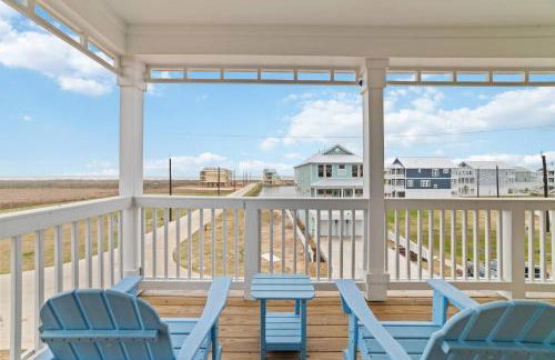 Heated Pool & Spa! Close To The Beach! - Photo 3