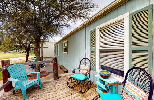 Tin Star Waterside Possum Kingdom Lake Retreat - Foto 1