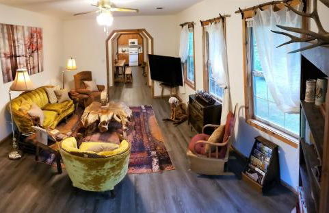 Ridge Retreat at Hearthstone Cabins and Camping - Pet Friendly - Foto 3