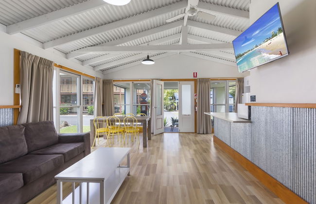 Wairo Beach Holiday Park - Photo 50