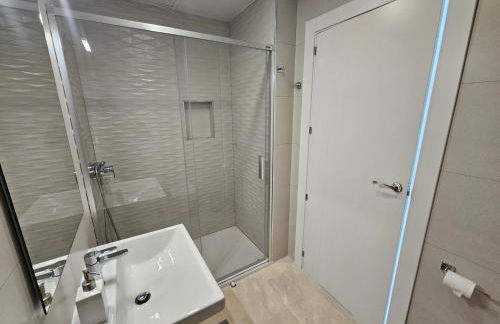 Apartamento 1ª Línea de playa Planta Vistas a Casco Histórico - Foto 21