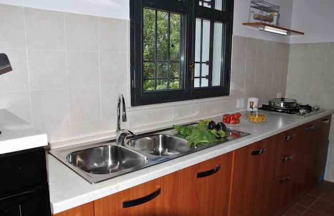 Red Roses Flat in a Semi-detached Villa - Foto 19