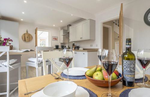 Miramare Cottage - Photo 12