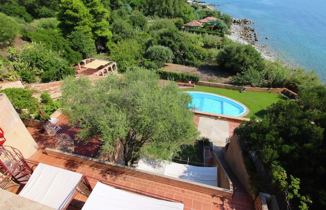 Mansion in Capo Vaticano by the Sea - Photo 10