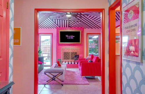 Girly+Godly+Gritty+Graceful+Pool+Pink+VeryPlayful - Foto 24