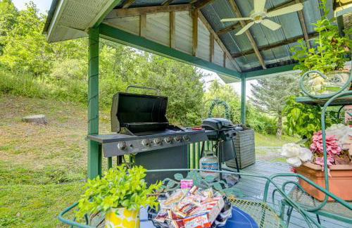 Pet-Friendly Smoky Mountain Getaway with Fire Pit! - Foto 31