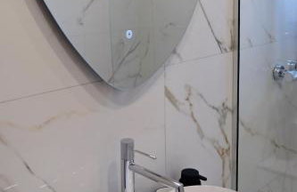 Poseidon 77B Luxury Residences - Photo 48