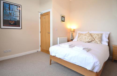 Towennan - four bedroomed apartment in quiet seaside village. - Foto 4